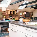 Charming Family Retreat-by Traum