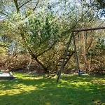 Charming Family Retreat-by Traum