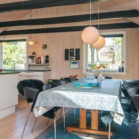 Charming Family Retreat-by Traum *